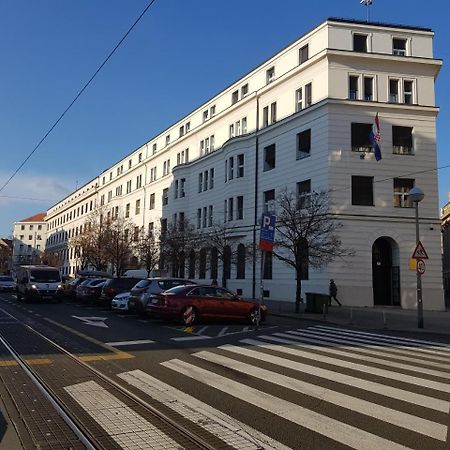 Palace Apartments By Zgrent Zagreb Buitenkant foto